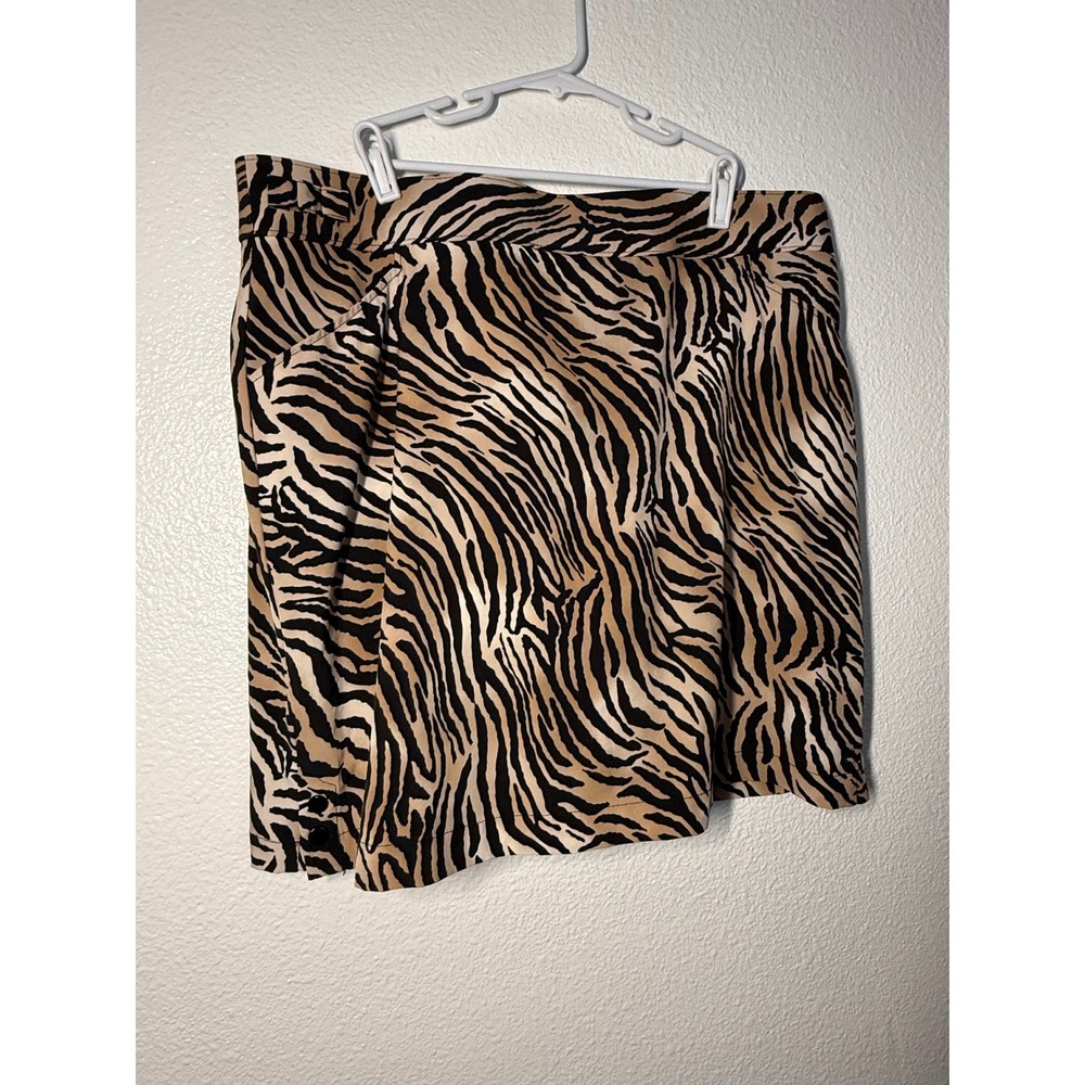 Chicos Animal Print Skort